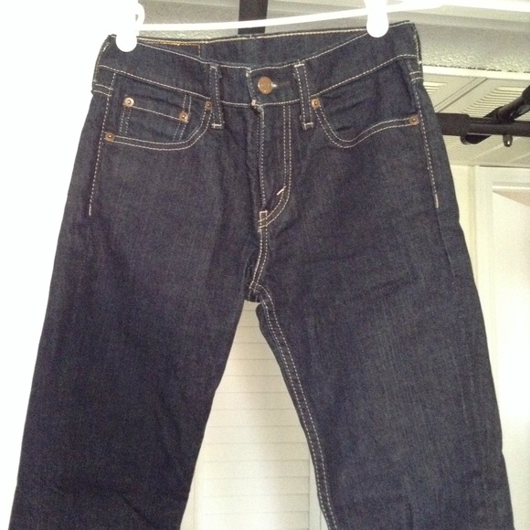 Levi's jeans - Picture 2 of 4